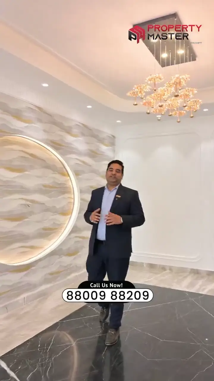 Builder Floor Buying Tips poster